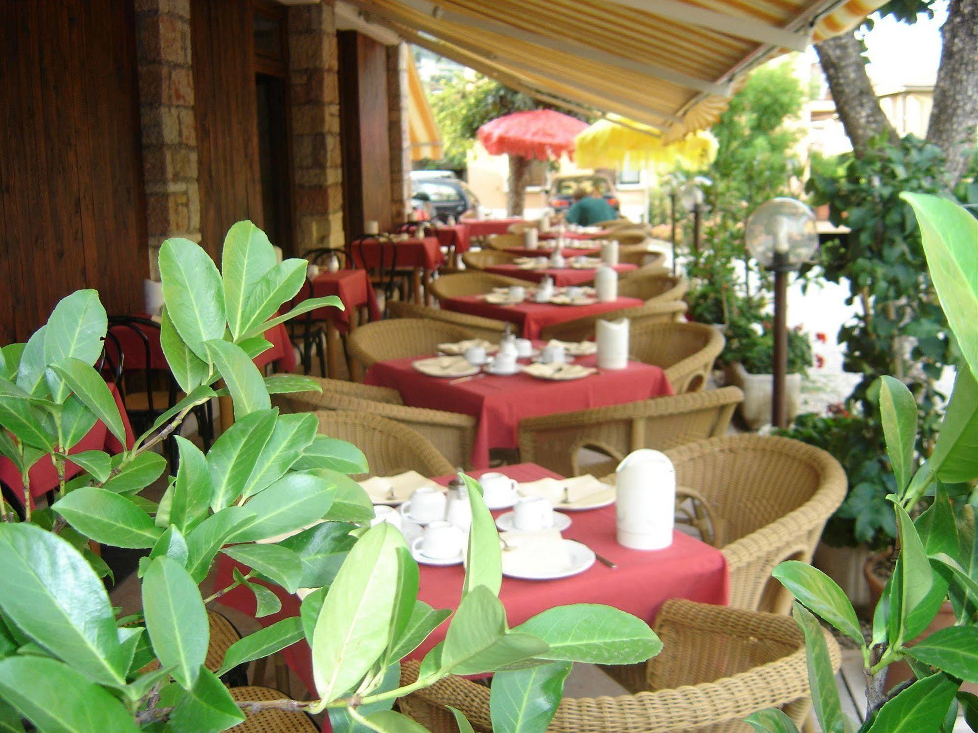 Garni Onda Hotel Torri Del Benaco